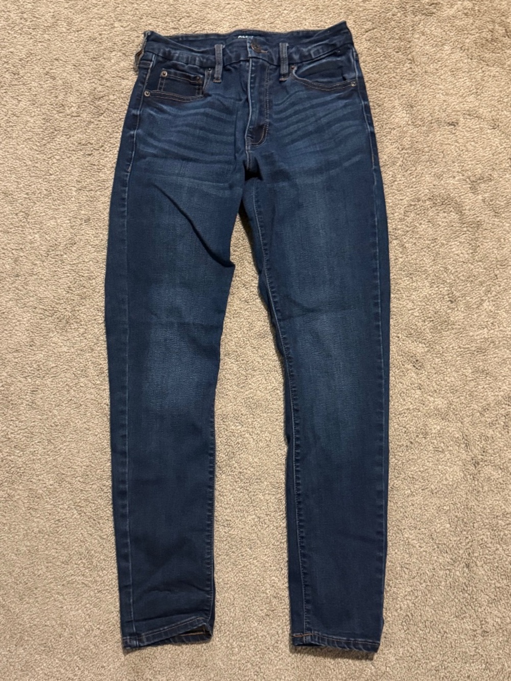 Aeropostale (AERO) Women's Dark Wash Skinny Jeans, size 6 - Picture 3 of 9